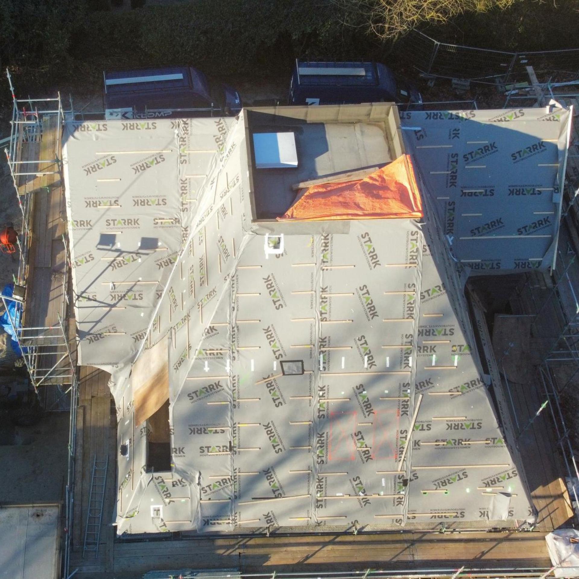 Nieuwbouw villa Lunteren - leveren dakelementen